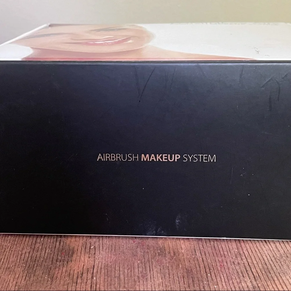 Luminess Air Airbrush Makeup System - Picture 8 of 8